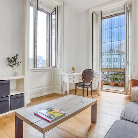 Art Nouveau Gem Via Monte Grappa Appartement Milaan